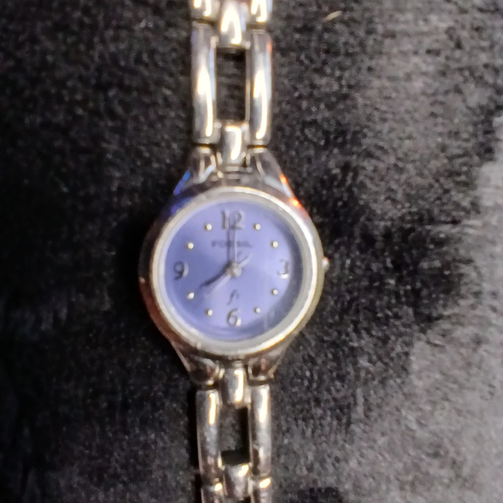 Bundle Of Fossil 2 Silver Watches with Blue Dial Es9090 Es9021 - Picture 5 of 14